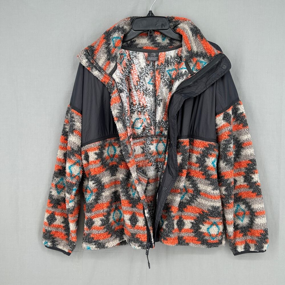 Bucees Jacket Womens Medium Fleece Aztec Western Zip Full Zip Pockets Cozy Soft - Picture 8 of 10